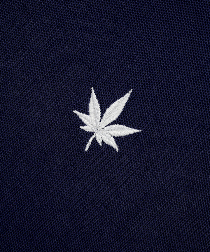 #color_navy-with-white-leaf