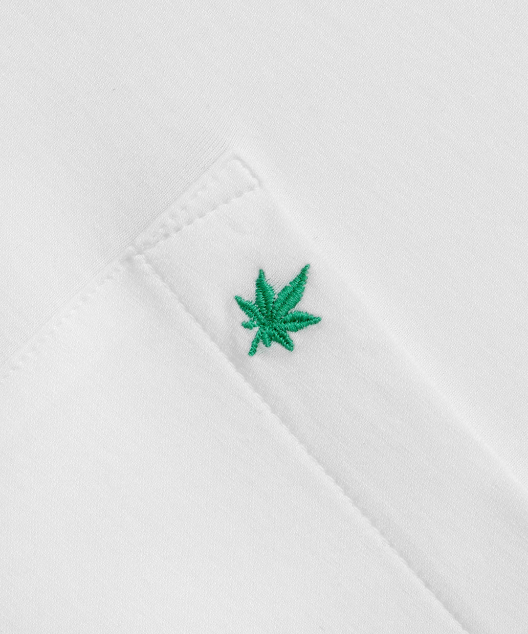 #color_white-green-leaf