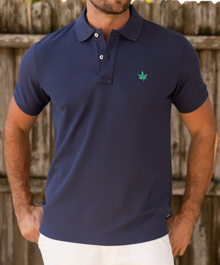#color_navy-with-green-leaf