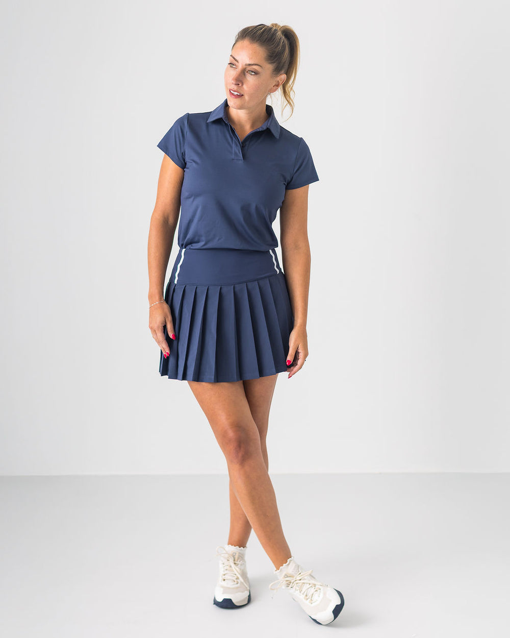 #color_navy