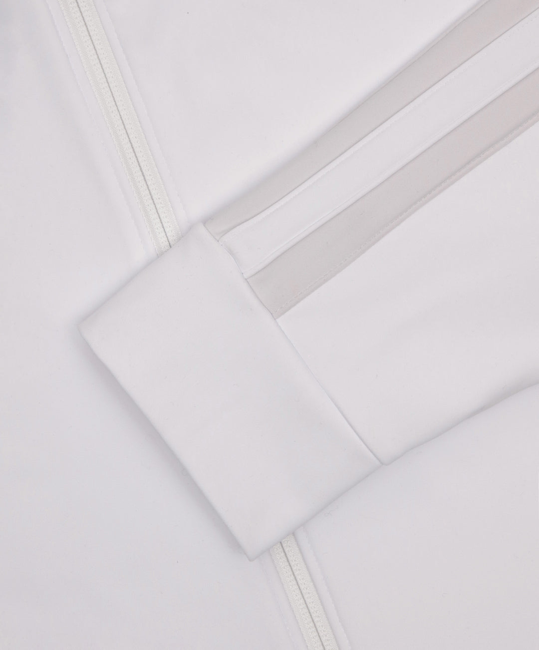 Tipped Warm Up Jacket 2.0 in White Grey