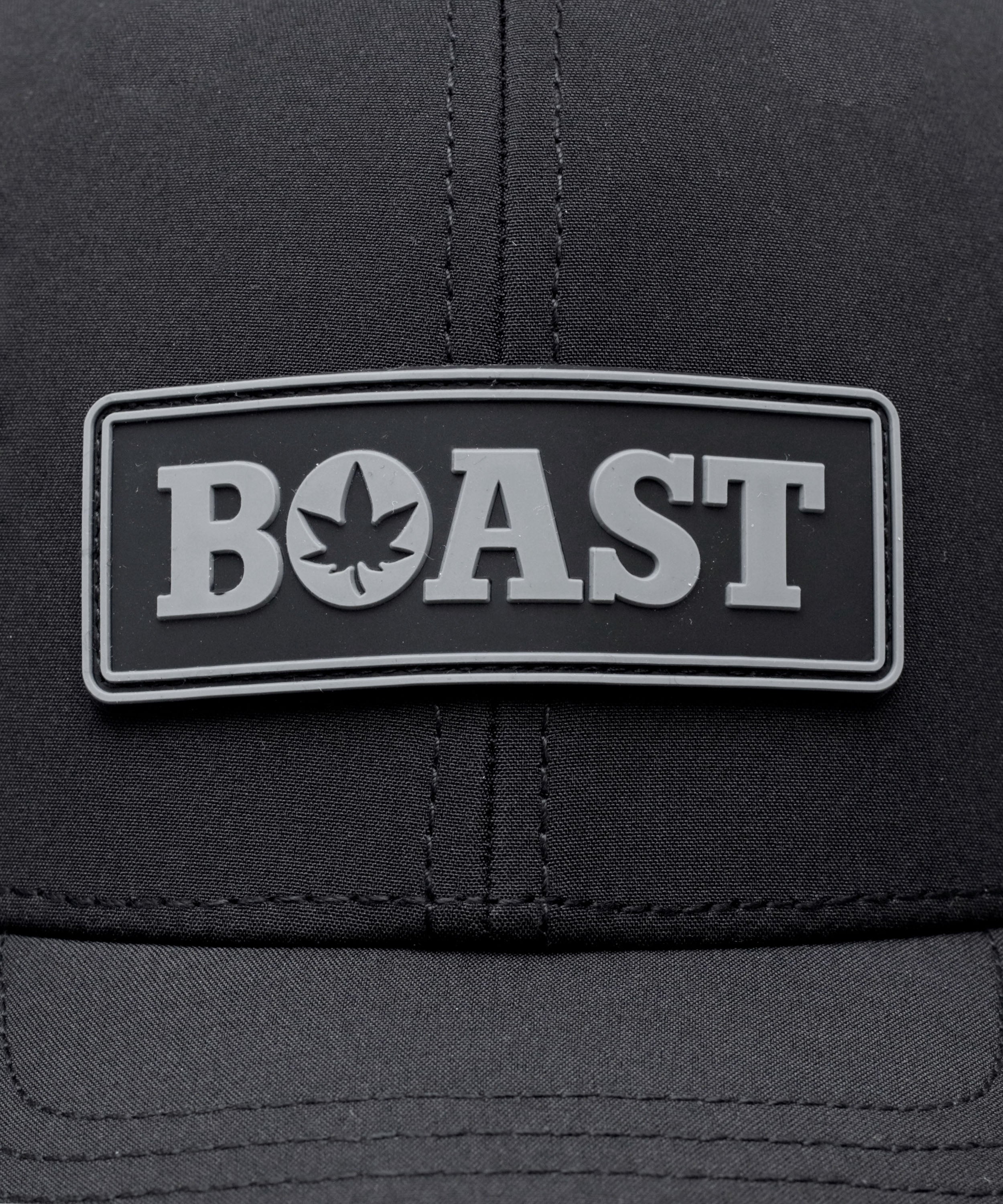 Trucker Hat in Black